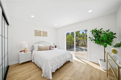 Beautiful single-story home that is ready for new families. LOW - photo 25