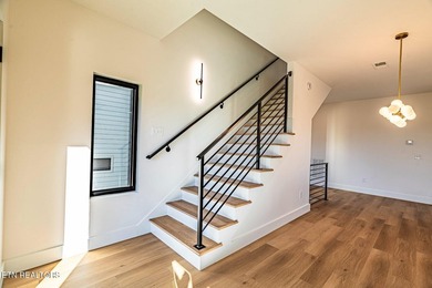 Welcome to 2600 Vucrest Ave, a newly constructed, luxury modern - photo 31