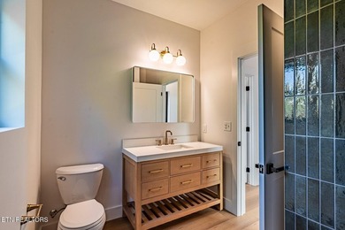 Welcome to 2600 Vucrest Ave, a newly constructed, luxury modern - photo 34