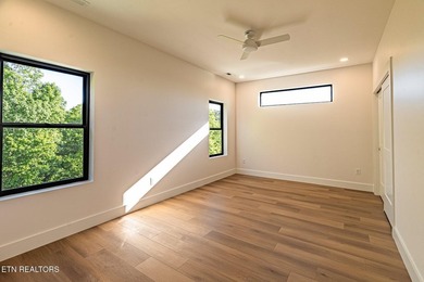 Welcome to 2600 Vucrest Ave, a newly constructed, luxury modern - photo 36