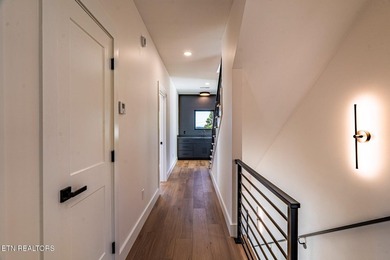 Welcome to 2600 Vucrest Ave, a newly constructed, luxury modern - photo 38