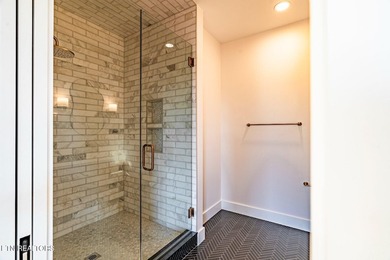Welcome to 2600 Vucrest Ave, a newly constructed, luxury modern - photo 45