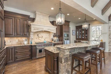 Exquisite Beck Architects designed custom lakefront home in the - photo 13