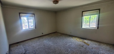 Fabulous properties for development. With R2 zoning it's a good - photo 14