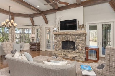 Exquisite Beck Architects designed custom lakefront home in the - photo 18