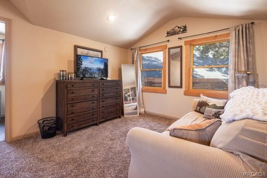 Nestled among the pines on a beautifully wooded acre, this - photo 30