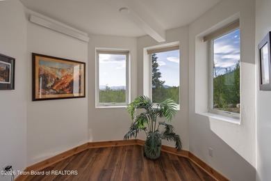 Experience the privacy and tranquility of mountain living in - photo 30