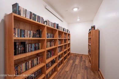 Experience the privacy and tranquility of mountain living in - photo 34