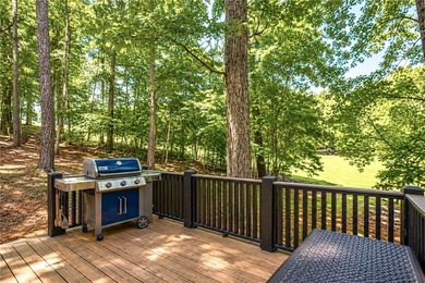 Welcome to easy lake and golf course living in the heart of - photo 35