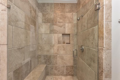 Exquisite Beck Architects designed custom lakefront home in the - photo 45