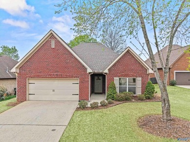 Come home to Canebrake Golf Club in Athens, AL! This one level - photo 2