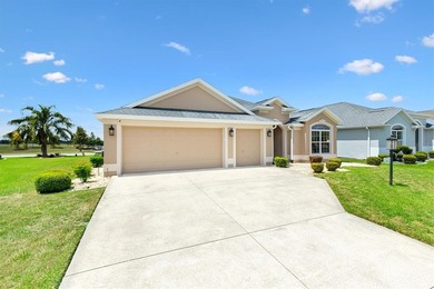 Welcome to refined Florida living in this exceptional Iris model - photo 5