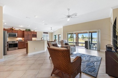 Welcome to refined Florida living in this exceptional Iris model - photo 9