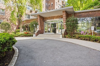 Discover one of Riverdale's most unique offerings a true duplex - photo 22