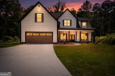 A must-see in person! Welcome to your private retreat just - photo 1