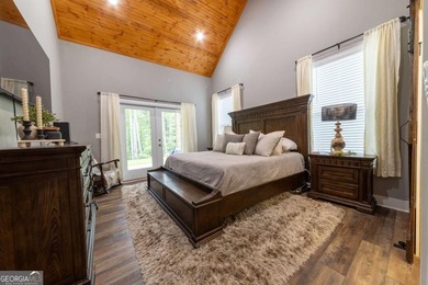 A must-see in person! Welcome to your private retreat just - photo 5