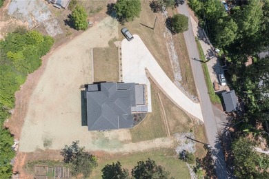 Experience the perfect blend of modern design and lakeside - photo 46