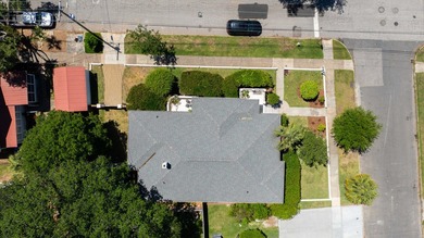 This Wagener Terrace residence offers luxury living in one of - photo 2
