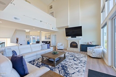 Perched at the edge of the Pacific within the exclusive gated - photo 11