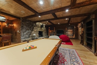 Experience unparalleled luxury at this breathtaking estate - photo 11