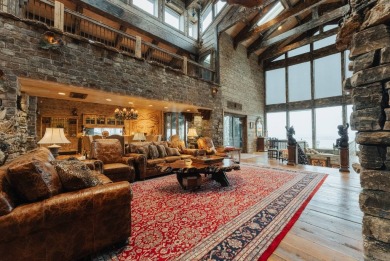 Experience unparalleled luxury at this breathtaking estate - photo 12