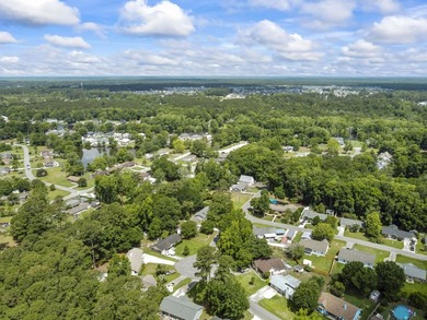 Beautiful 3 bedroom/2 bath home located in the quiet - photo 5