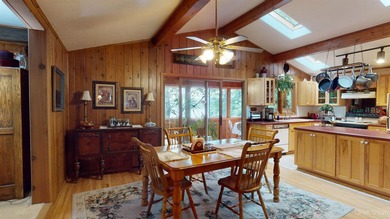 Experience the best of U.P. living in this expansive 4 - photo 16