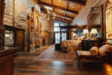 Experience unparalleled luxury at this breathtaking estate - photo 17