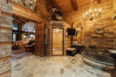 Experience unparalleled luxury at this breathtaking estate - photo 19