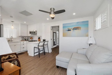Beach life style in Pacific Beach! Now available, Both units - photo 9