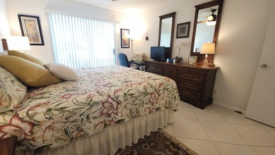 Welcome to the paradise of South Florida, resort-style social - photo 20