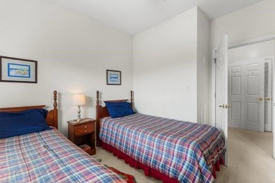 Immaculate and exceptionally well maintained, this 2-bedroom - photo 22