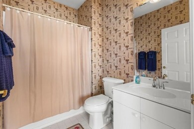 Immaculate and exceptionally well maintained, this 2-bedroom - photo 27
