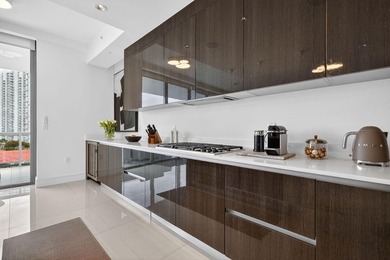 Experience luxury living in the heart of Aventura! This - photo 8