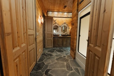 Experience unparalleled luxury at this breathtaking estate - photo 30