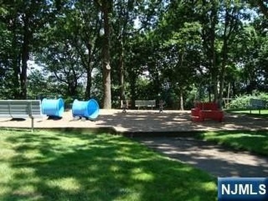 Stunning 1-Bedroom Co-op with Hudson River & GWB Views Welcome - photo 33