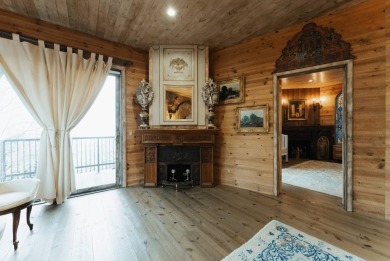 Experience unparalleled luxury at this breathtaking estate - photo 33