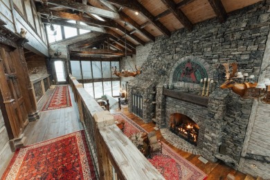 Experience unparalleled luxury at this breathtaking estate - photo 45