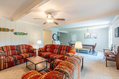 Lake life at its finest-fully furnished and move-in ready - photo 6