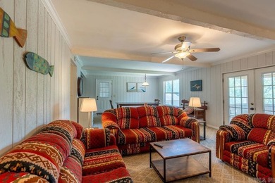 Lake life at its finest-fully furnished and move-in ready - photo 7