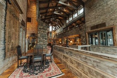 Experience unparalleled luxury at this breathtaking estate - photo 50