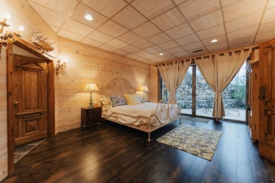 Experience unparalleled luxury at this breathtaking estate - photo 57