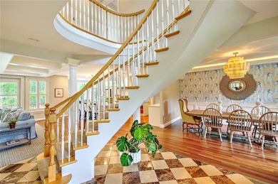 Grandeur meets breezy comfort in this 4-bedroom, 3.5-bath - photo 5