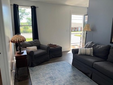 New opportunity for you. This fully furnished, tastefully - photo 17