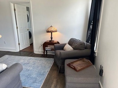 New opportunity for you. This fully furnished, tastefully - photo 18