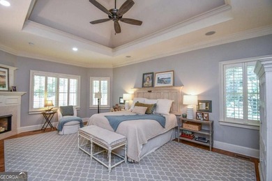 Absolutely stunning Country Club home! Tucked away on a quiet - photo 19
