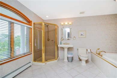 Welcome to 9 Prague Court, an extraordinary custom residence - photo 20