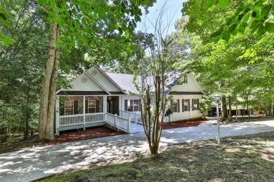 Lake Home For Sale in Ellijay, Georgia