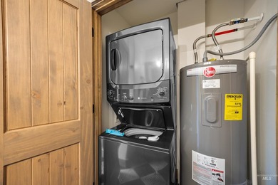 Perfectly positioned along the Tamarack Express, this - photo 22