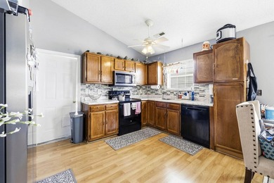 Welcome to 417 Chesterfield Ct., a well-maintained 3-bedroom - photo 8